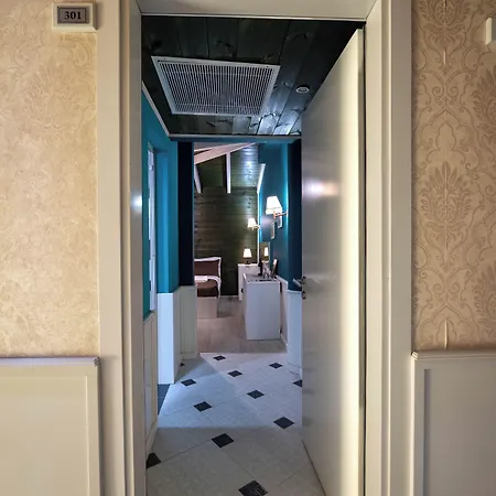 Aria 3* Tirana
